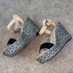 Black wedge sandals with fun pattern on wedge